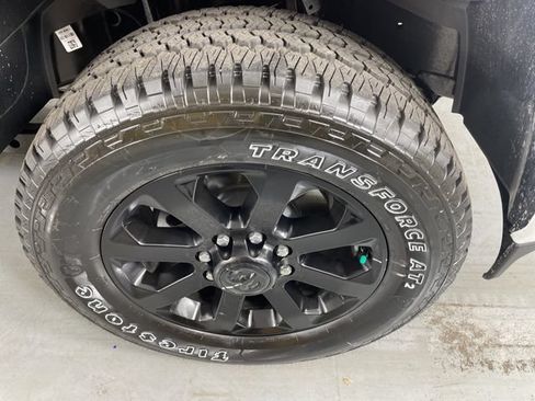 New 2026 RAM 2500 Laramie AWD/4WD image 11