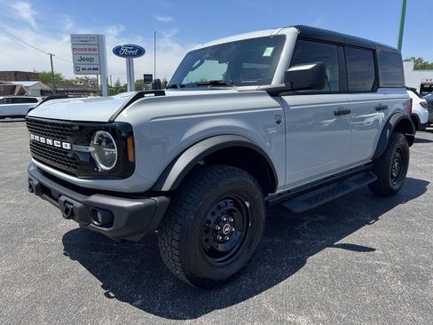 New 2026 Ford Bronco Big Bend w/ Black Diamond Package AWD/4WD image 11