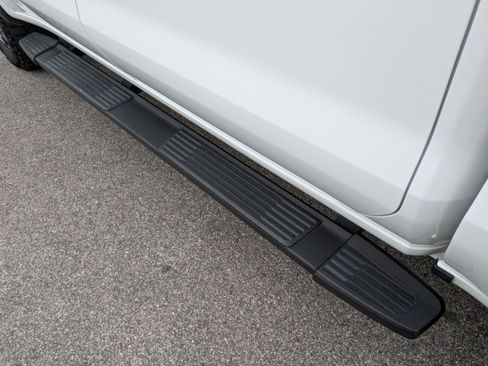 Used 2024 GMC Sierra 1500 AT4X image 13