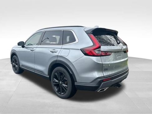 Used 2023 Honda CR-V Sport Touring image 3