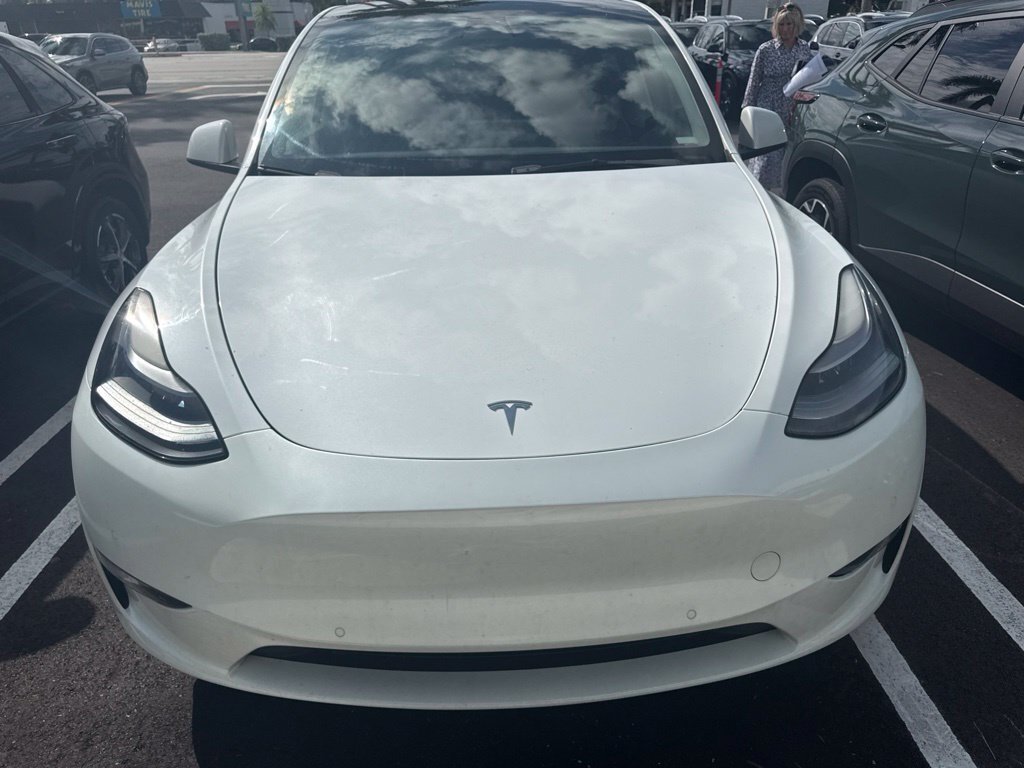 Used 2022 Tesla Model Y Performance AWD/4WD image 7