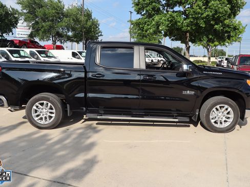 Used 2025 Chevrolet Silverado 1500 LT w/ Protection Package RWD image 2