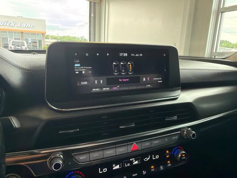 Used 2022 Kia Telluride S AWD/4WD image 32