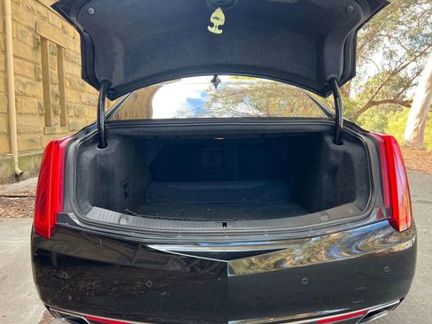 Used 2017 Cadillac XTS Luxury image 20