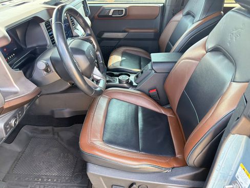 Used 2021 Ford Bronco Outer Banks AWD/4WD image 5