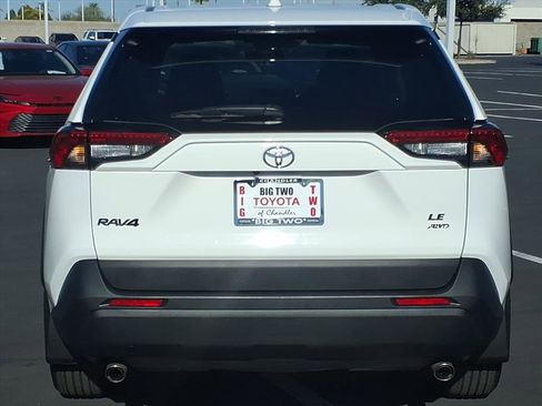 Certified 2023 Toyota RAV4 LE image 5