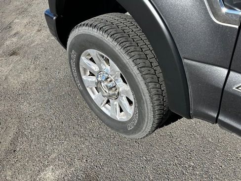 Used 2019 Ford F350 Platinum w/ Platinum Ultimate Package image 16