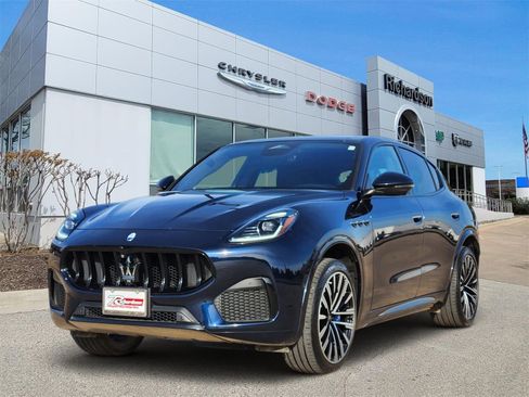 Used 2023 Maserati Grecale Modena image 2