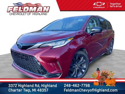 Used 2021 Toyota Sienna XSE