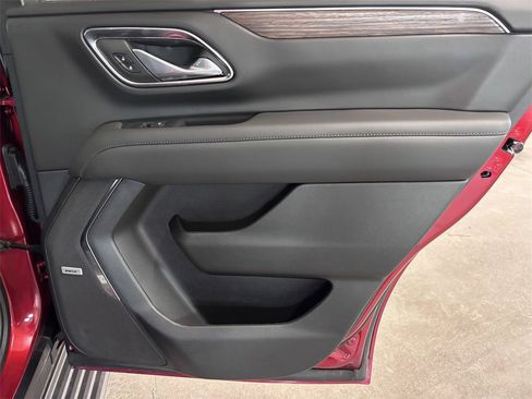 Certified 2024 Chevrolet Tahoe High Country w/ Premium Package image 14