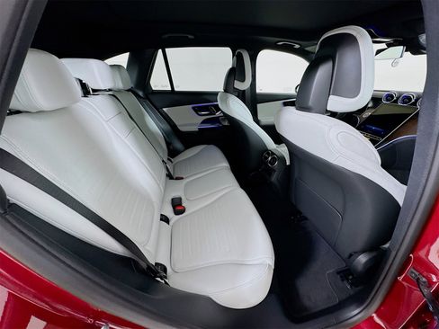 New 2026 Mercedes-Benz GLC 300 GLC 300 image 30