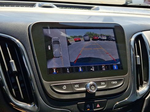 Certified 2023 Chevrolet Equinox RS AWD/4WD image 17