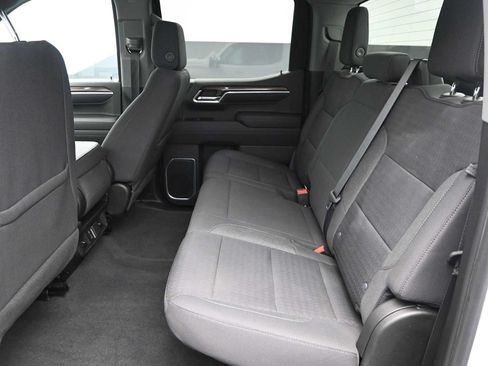 Used 2022 Chevrolet Silverado 1500 LT AWD/4WD image 20