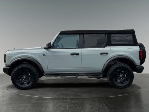 Used 2022 Ford Bronco Black Diamond AWD/4WD image 5