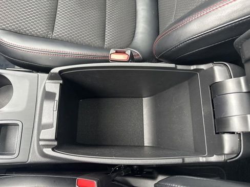 Used 2024 Ford Escape ST-Line Select w/ Tech Pack #2 image 30