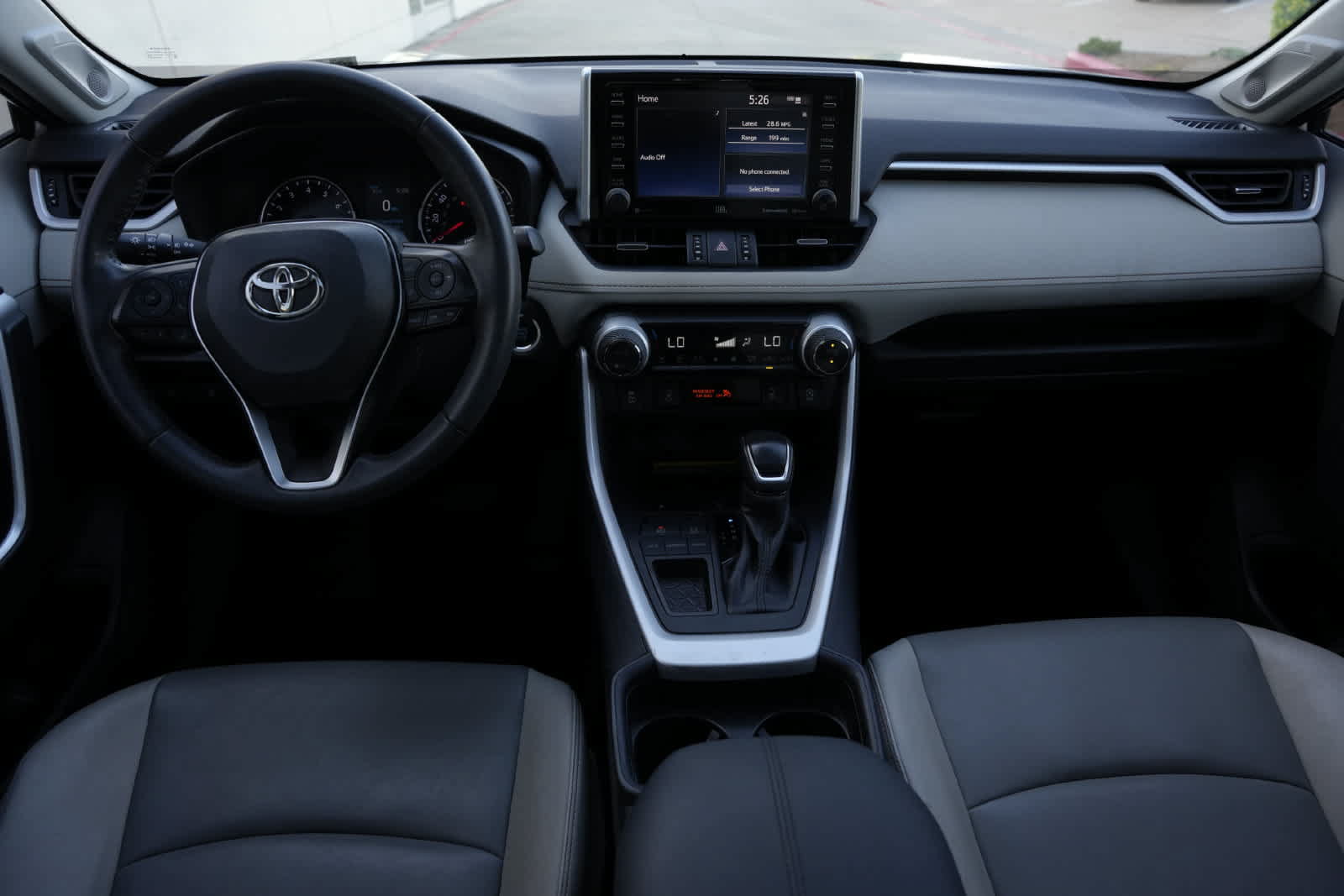 Used 2021 Toyota RAV4 XLE Premium FWD image 7