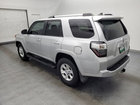 Used 2020 Toyota 4Runner SR5 Premium image 3