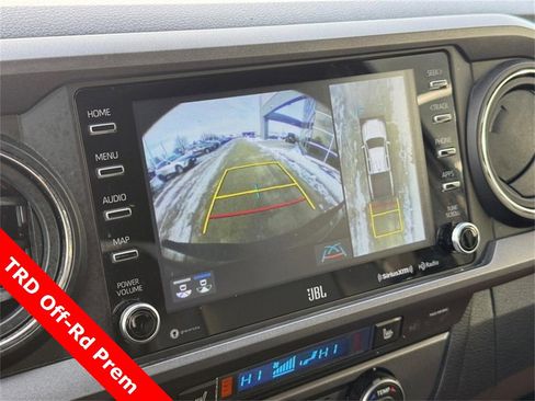 Used 2021 Toyota Tacoma TRD Off-Road image 24