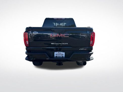 Used 2020 GMC Sierra 2500 AT4 w/ AT4 Premium Package AWD/4WD image 4