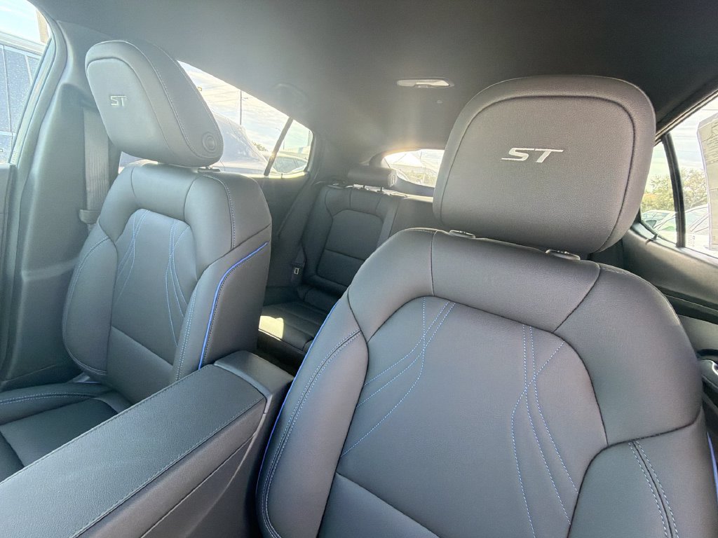 New 2026 Buick Envista Sport Touring w/ Convenience I Package FWD image 24