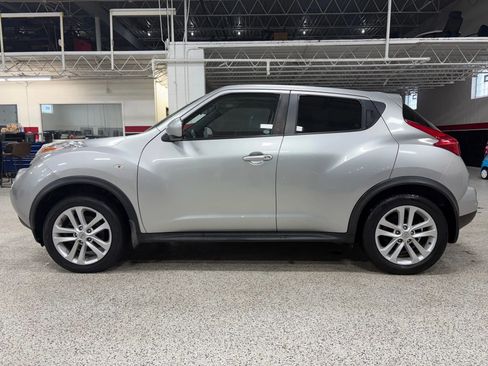 Used 2011 Nissan Juke SL AWD/4WD image 9