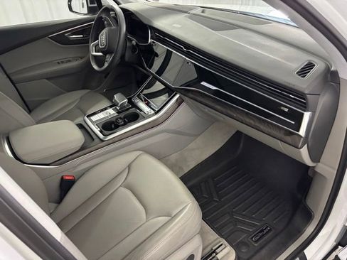 Used 2021 Audi Q7 3.0T Prestige image 32