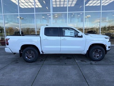 New 2026 Nissan Frontier SV w/ SV Convenience Package AWD/4WD image 8