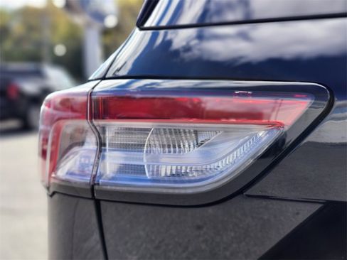 Certified 2022 Ford Escape SE w/ Convenience Package image 9