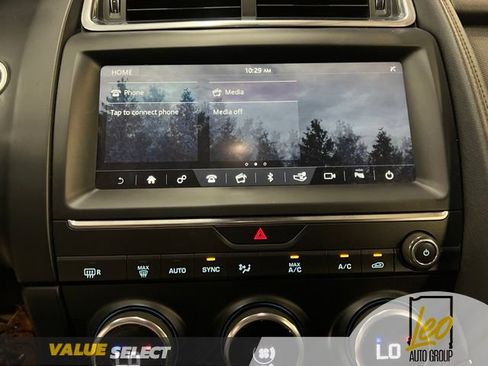 Used 2019 Jaguar E-PACE AWD/4WD image 18