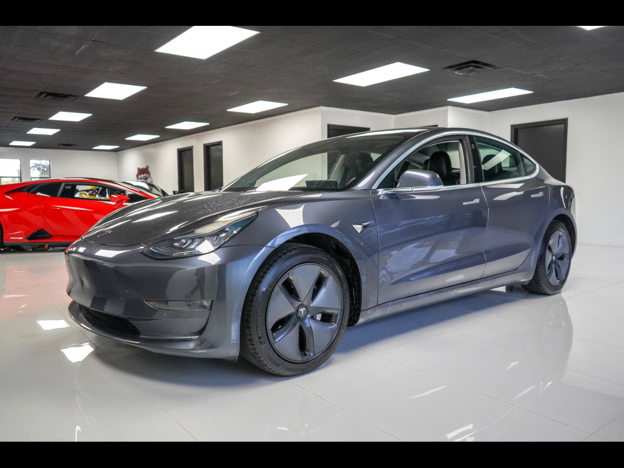 Used 2019 Tesla Model 3 Standard Range Plus RWD image 1