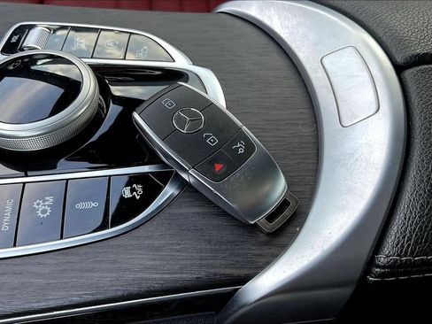 Used 2023 Mercedes-Benz C 43 AMG 4MATIC Coupe image 32
