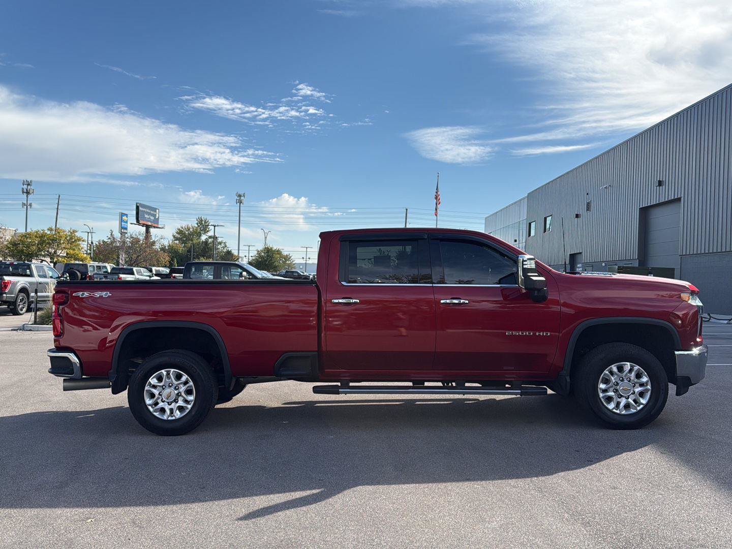 Used 2022 Chevrolet Silverado 2500 LTZ w/ LTZ Plus Package AWD/4WD image 2