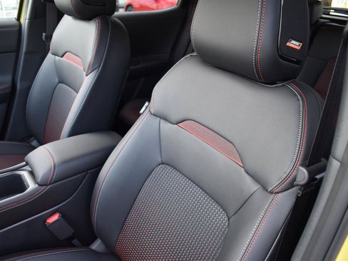 New 2026 Nissan Kicks SR w/ SR Premium Package FWD image 28