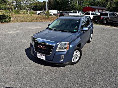 Used 2011 GMC Terrain SLE FWD image 2