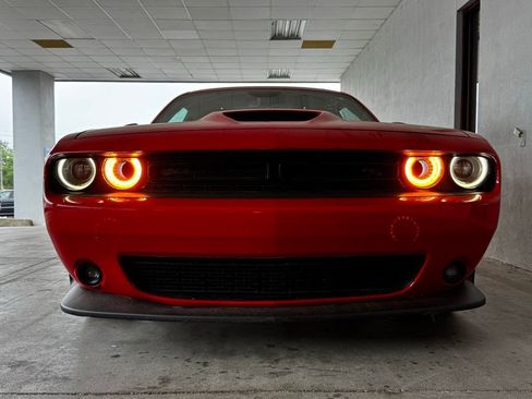 Used 2022 Dodge Challenger R/T w/ Plus Package RWD image 3