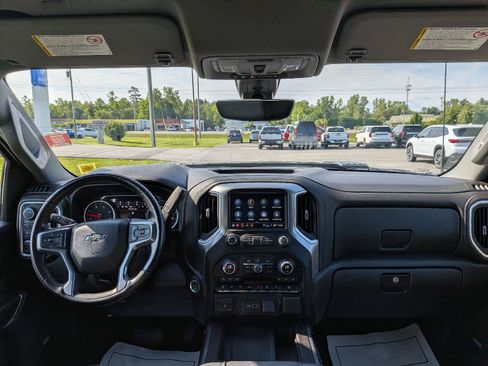 Used 2022 Chevrolet Silverado 2500 LTZ w/ LTZ Plus Package AWD/4WD image 24