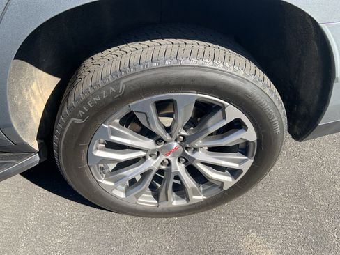 Certified 2024 GMC Yukon Denali image 11