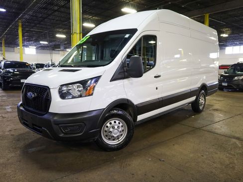 Certified 2023 Ford Transit 250 Base image 3