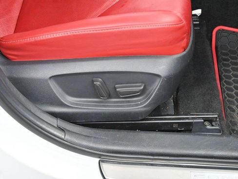 Used 2019 Toyota Camry XSE w/ Driver Assist Package FWD image 31