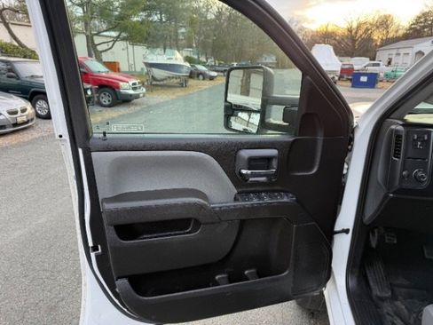 Used 2017 Chevrolet Silverado 3500 W/T w/ WT Fleet Convenience Package image 17