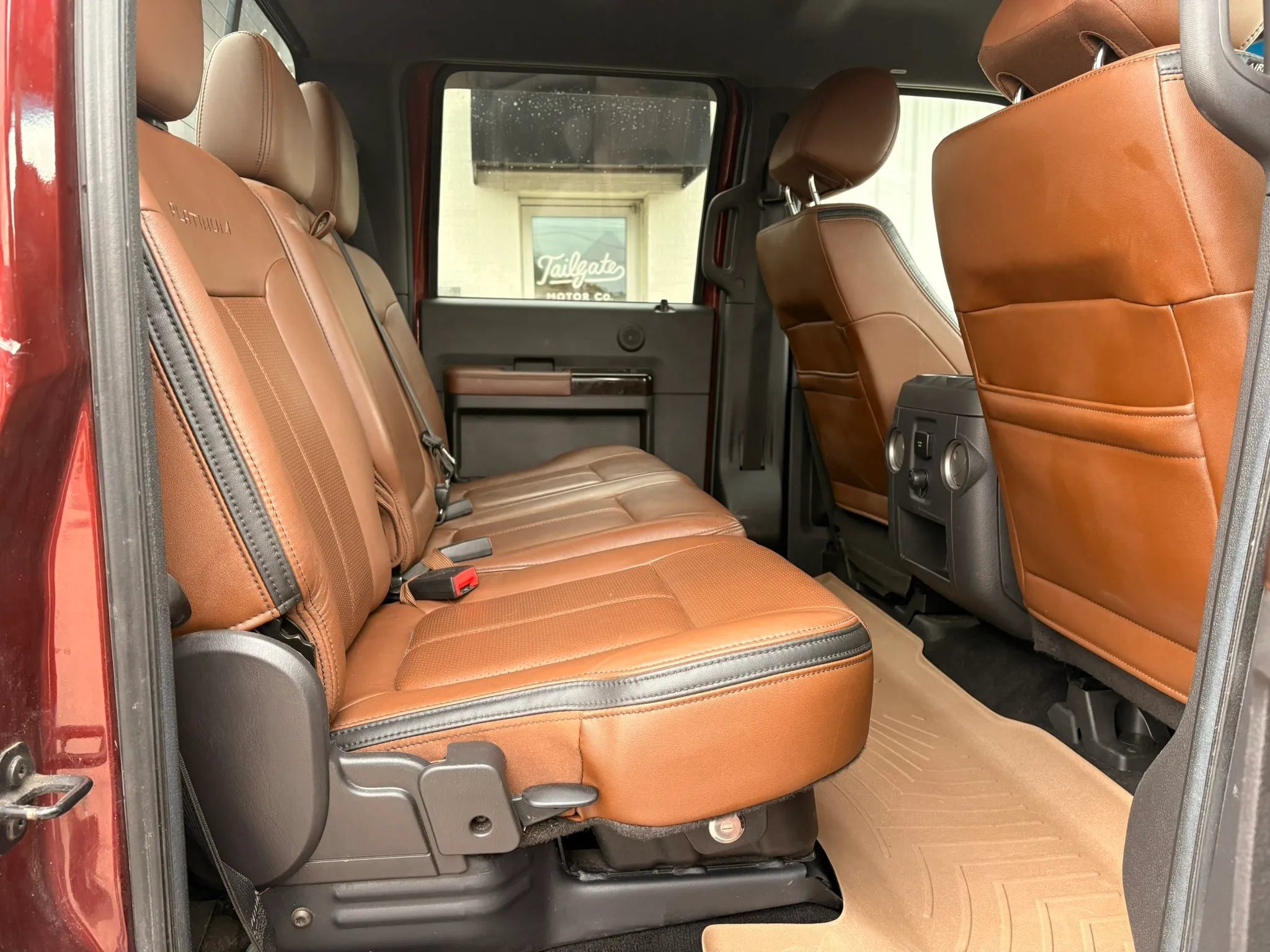 Used 2015 Ford F350 Platinum w/ Platinum Package AWD/4WD image 10