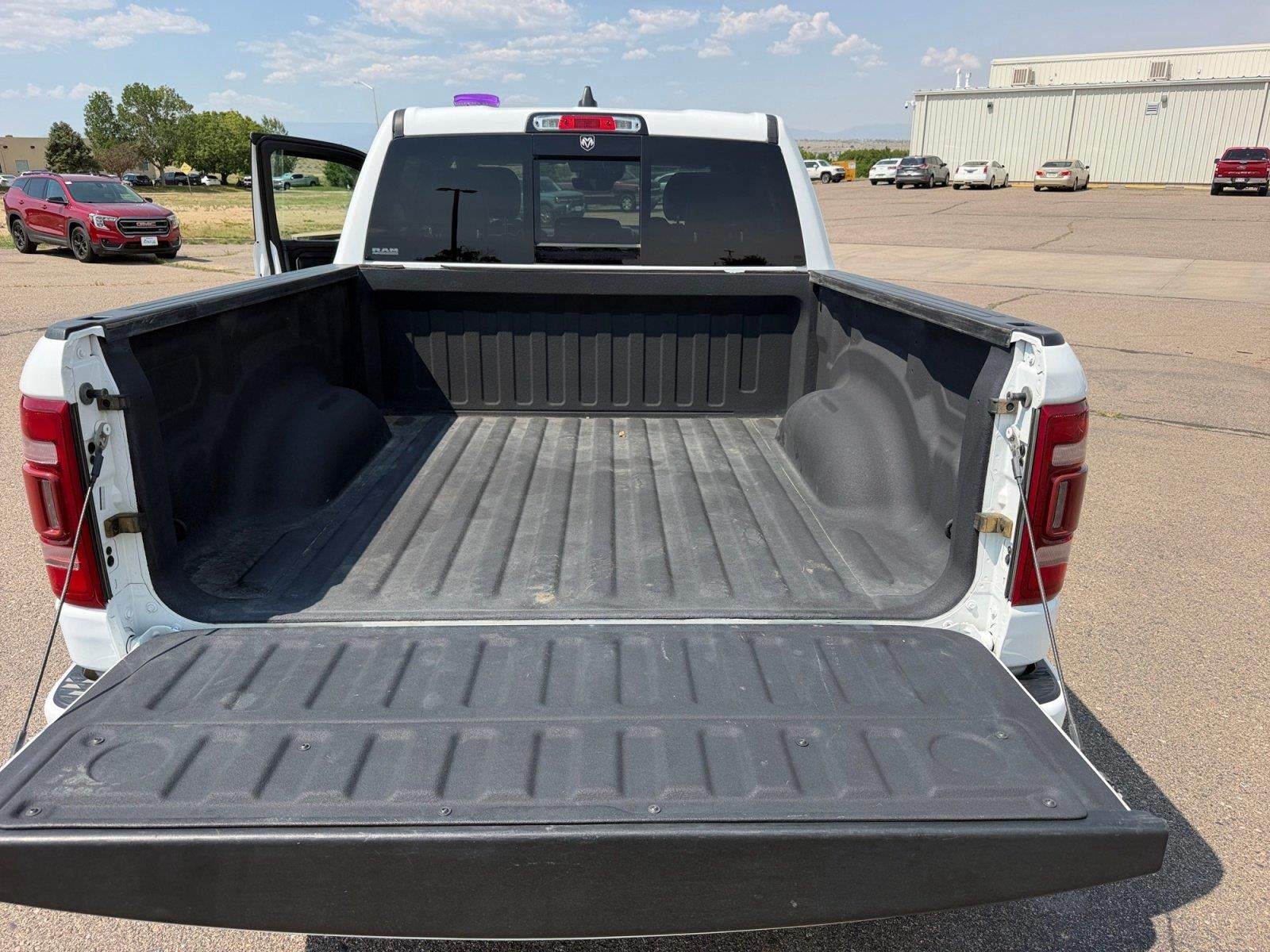 Used 2022 RAM 1500 Limited w/ Body-Colour Bumper Group AWD/4WD image 20