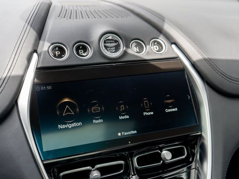 Used 2023 Aston Martin DBX 707 AWD/4WD image 17