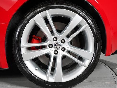 Used 2014 Jaguar F-TYPE S RWD image 8