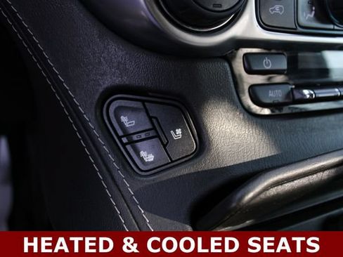 Used 2020 Chevrolet Suburban Premier AWD/4WD image 5