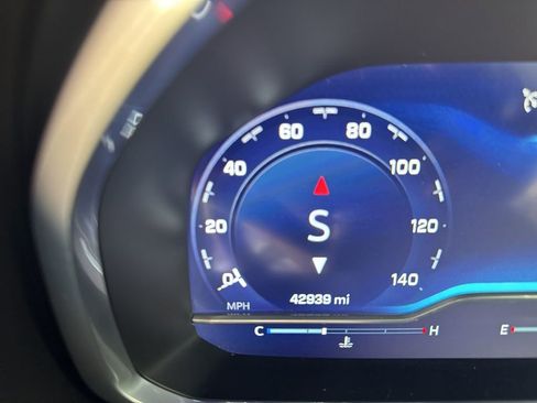 Used 2023 Chevrolet Tahoe Z71 image 19