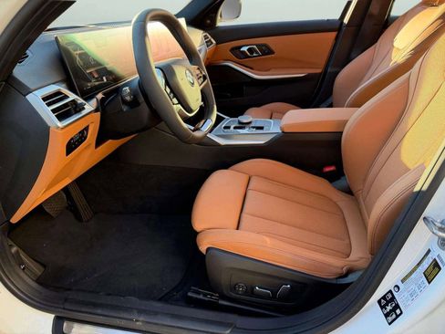 Used 2025 BMW 330i xDrive Sedan w/ M Sport Package image 28