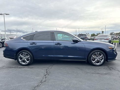 Used 2025 Honda Accord EX-L image 6