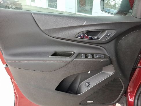 Certified 2022 Chevrolet Equinox RS w/ RS Leather Package image 12