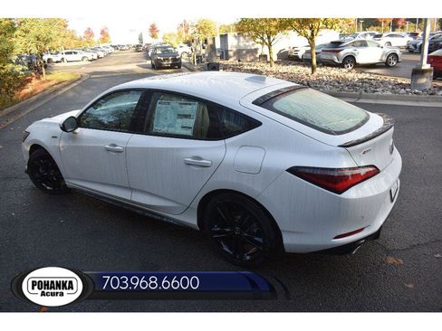 New 2026 Acura Integra A-Spec image 7